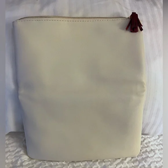 Brand new Rachel Pall Pally clutch. Beautiful floral print design. - Picture 3 of 6